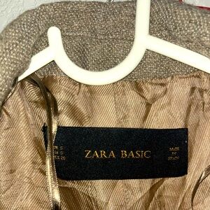 Zara Basic Women’s coat/blazer size smaill